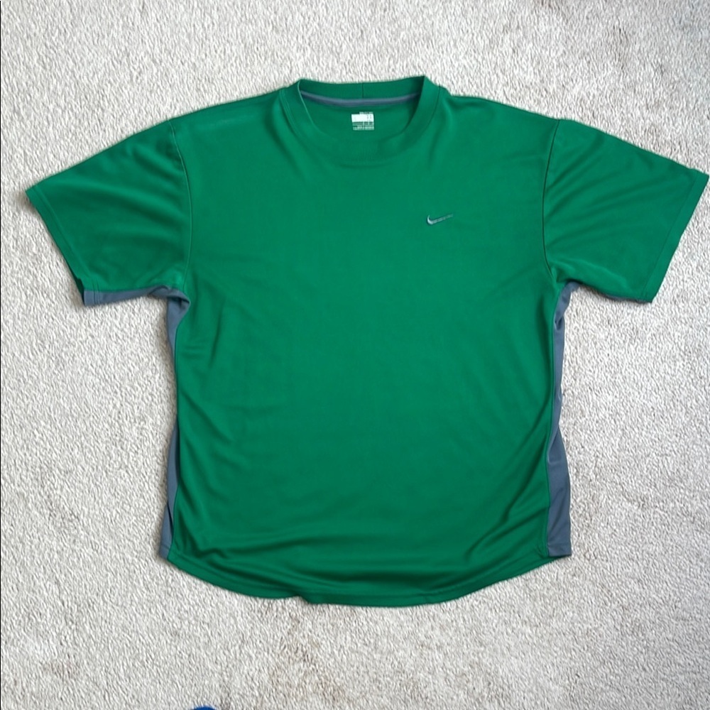 Nike Green and Gray Short Sleeve Tee